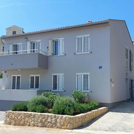 Apartmani Beatrice Mali Losinj Bagian luar foto