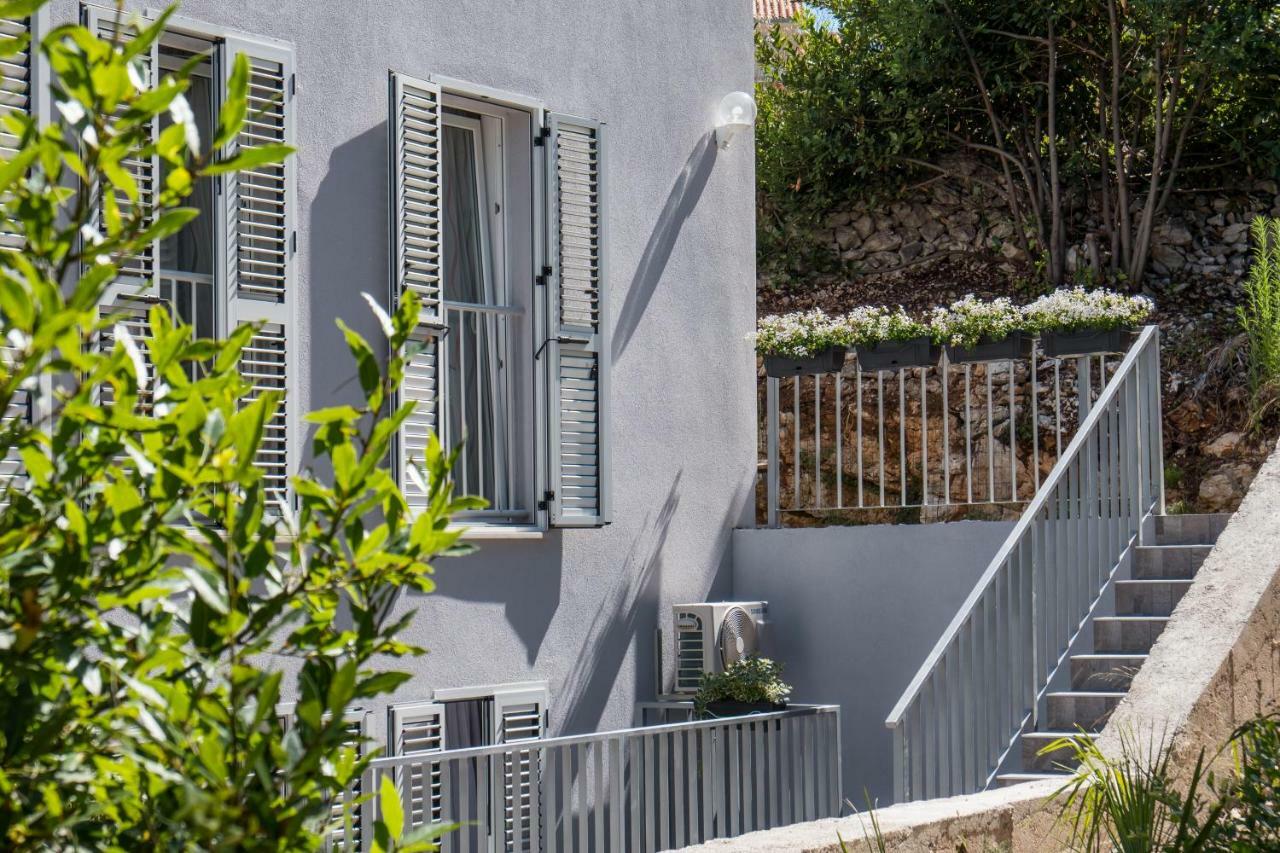 Apartmani Beatrice Mali Losinj Bagian luar foto