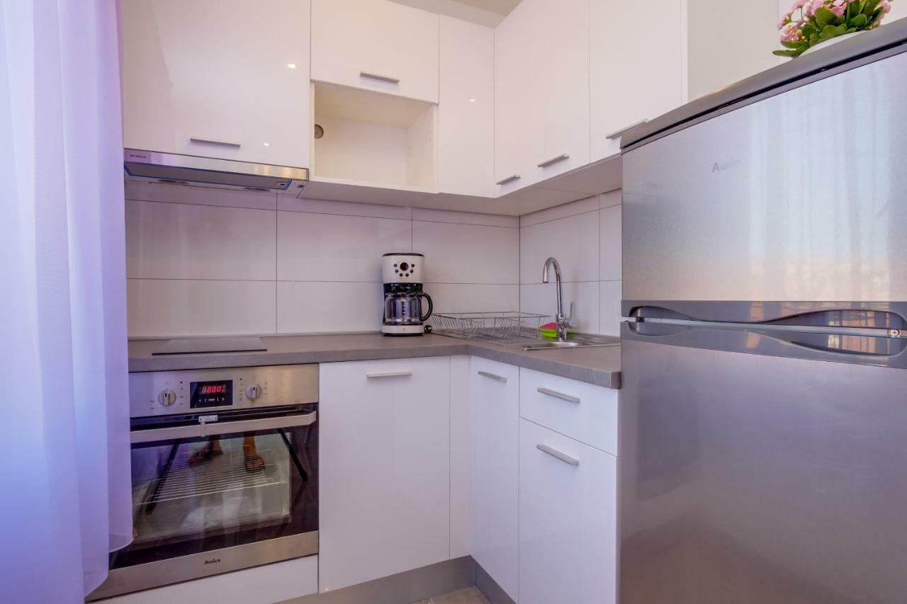 Apartmani Beatrice Mali Losinj Bagian luar foto